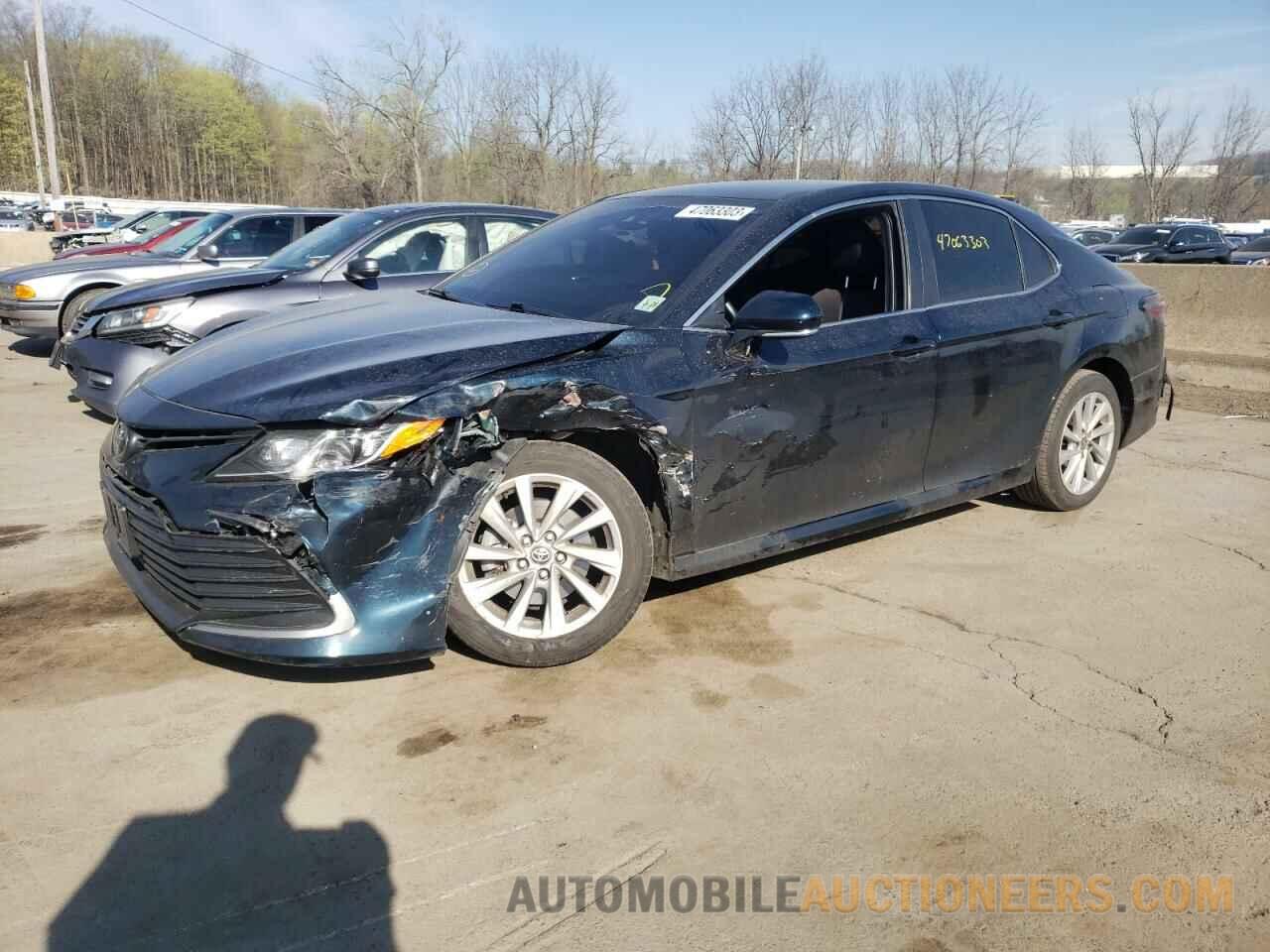 4T1R11BK8MU029264 TOYOTA CAMRY 2021