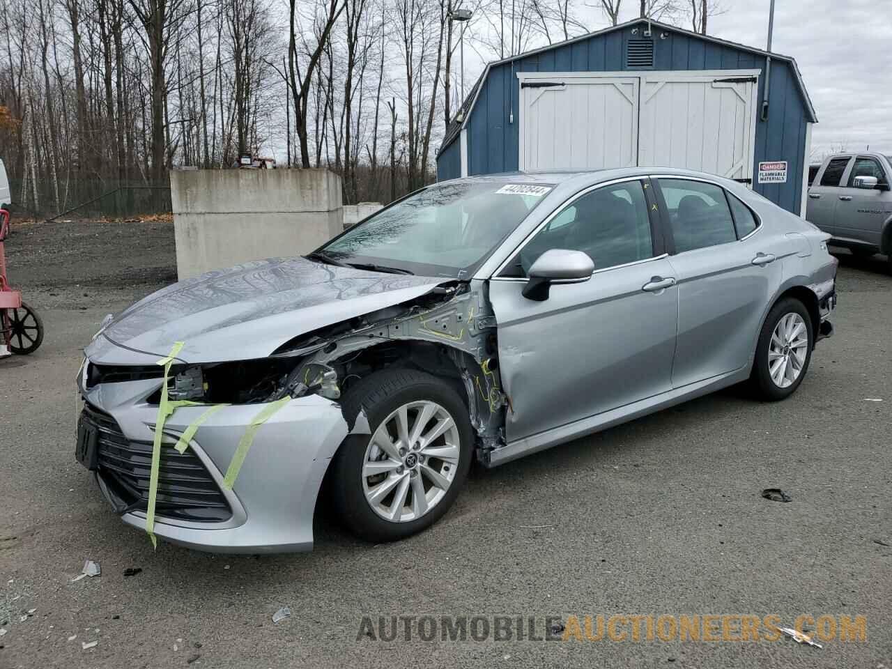 4T1R11BK9PU102422 TOYOTA CAMRY 2023