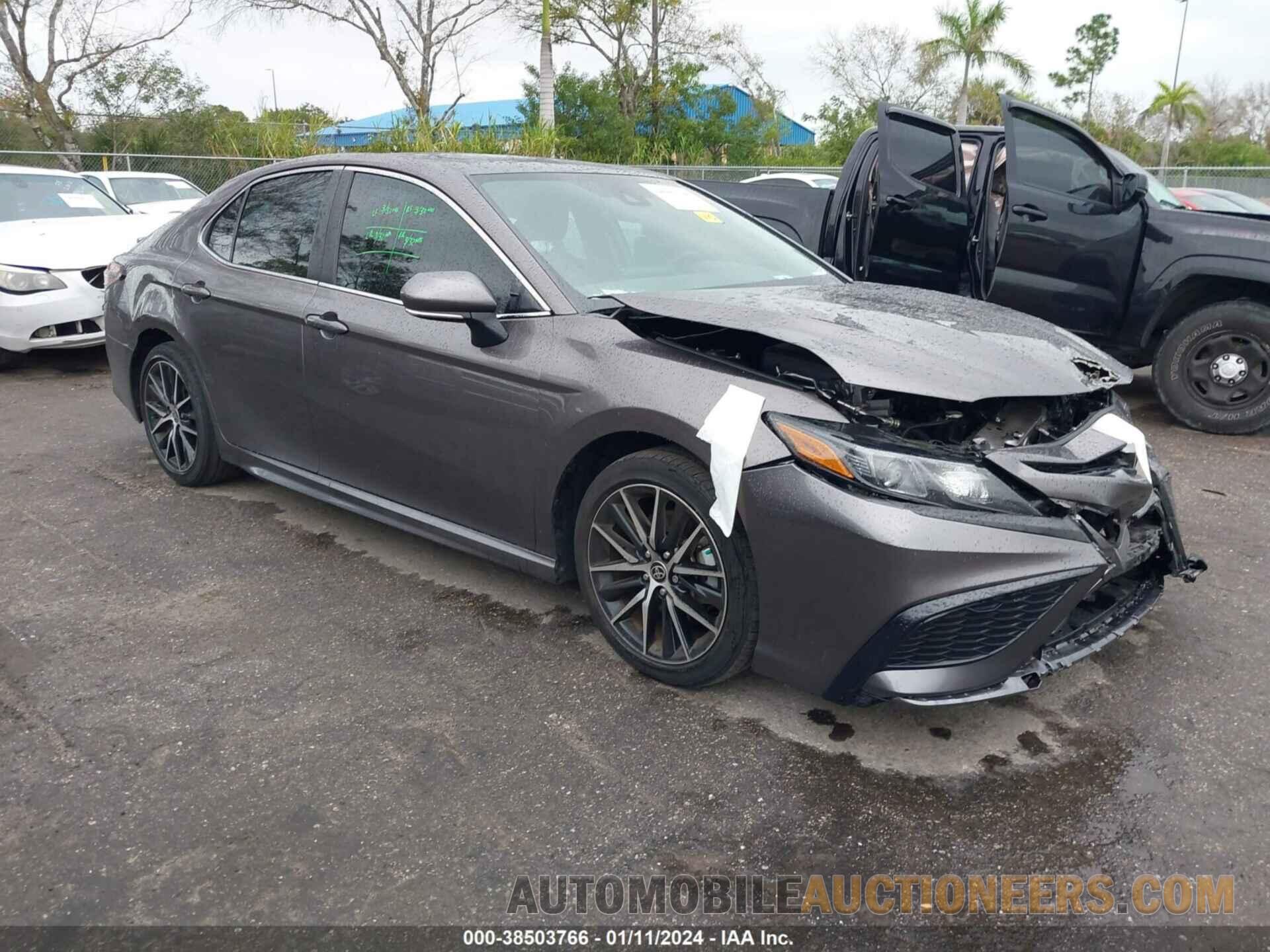 4T1S11AK1NU659616 TOYOTA CAMRY 2022