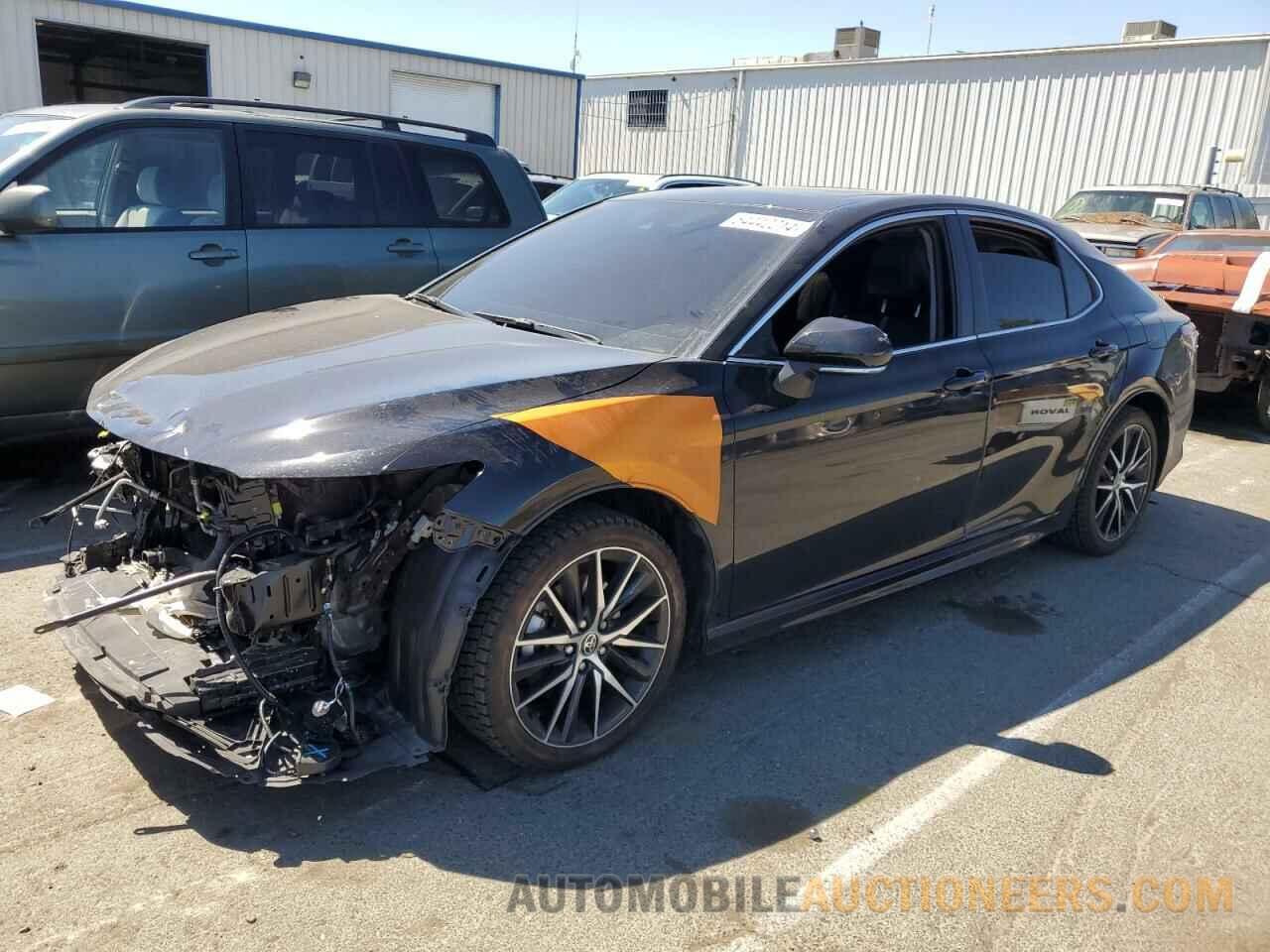 4T1S11AK1PU738836 TOYOTA CAMRY 2023