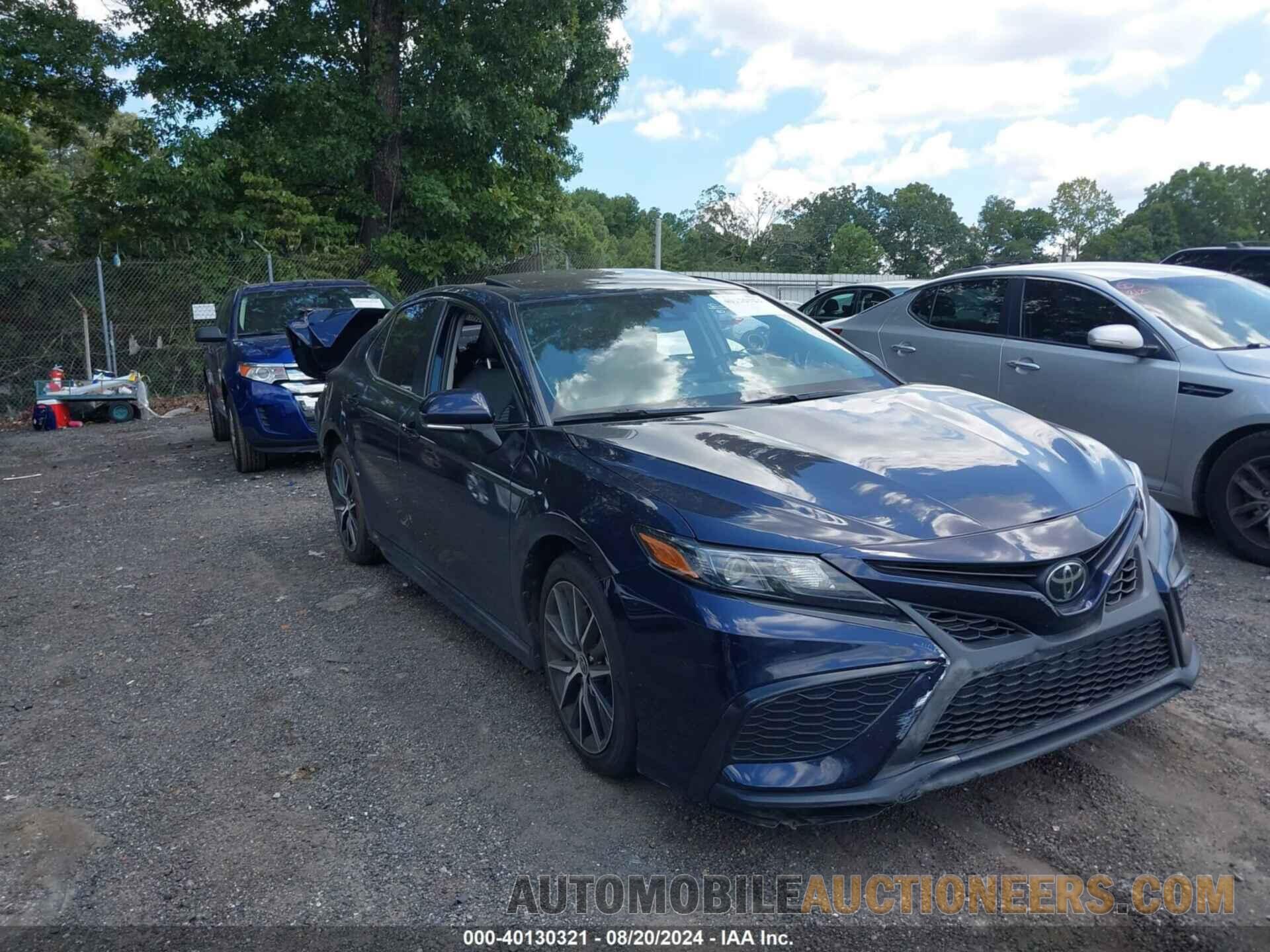 4T1S11AK3NU679429 TOYOTA CAMRY 2022