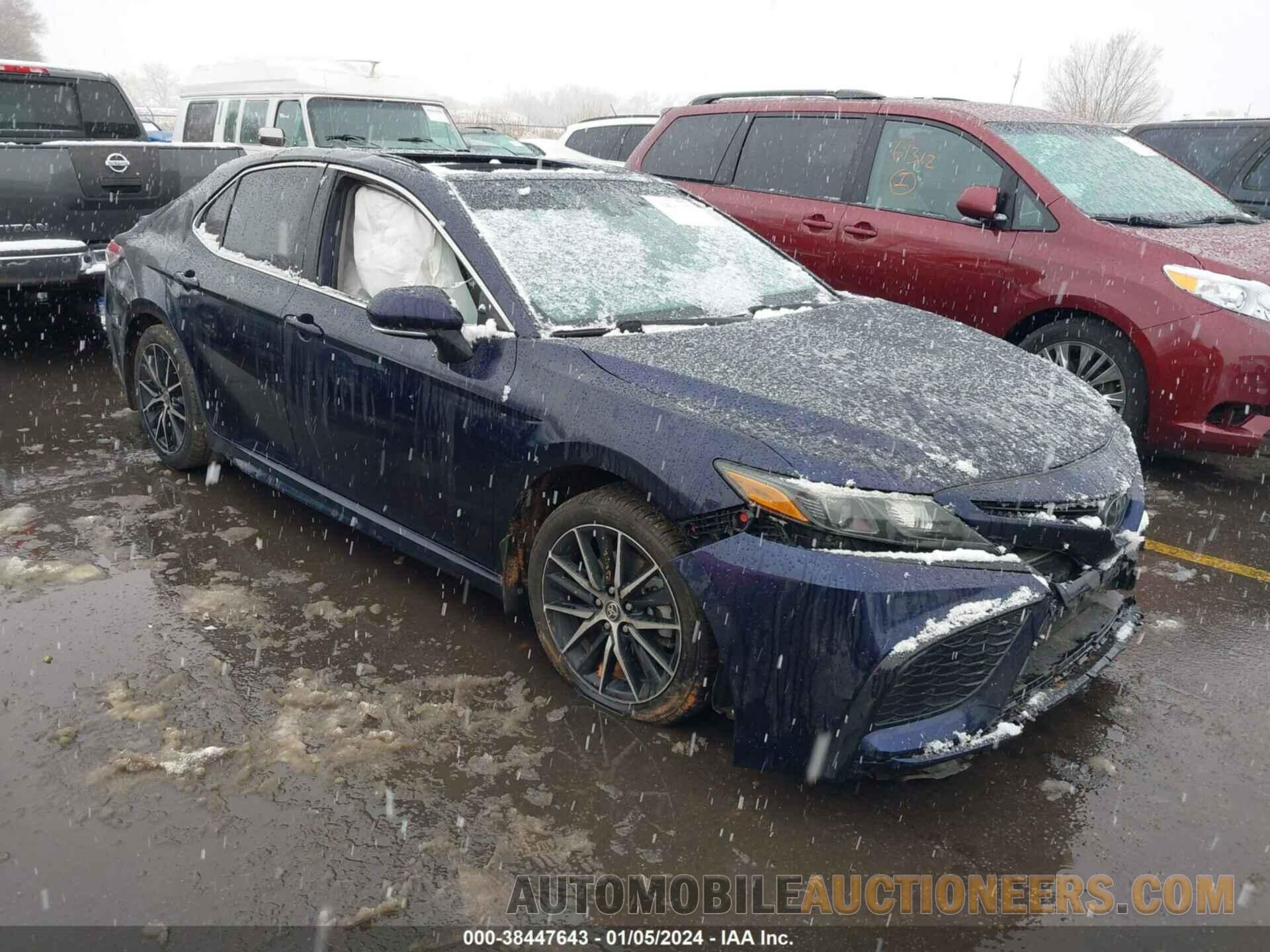 4T1S11AK4MU515556 TOYOTA CAMRY 2021