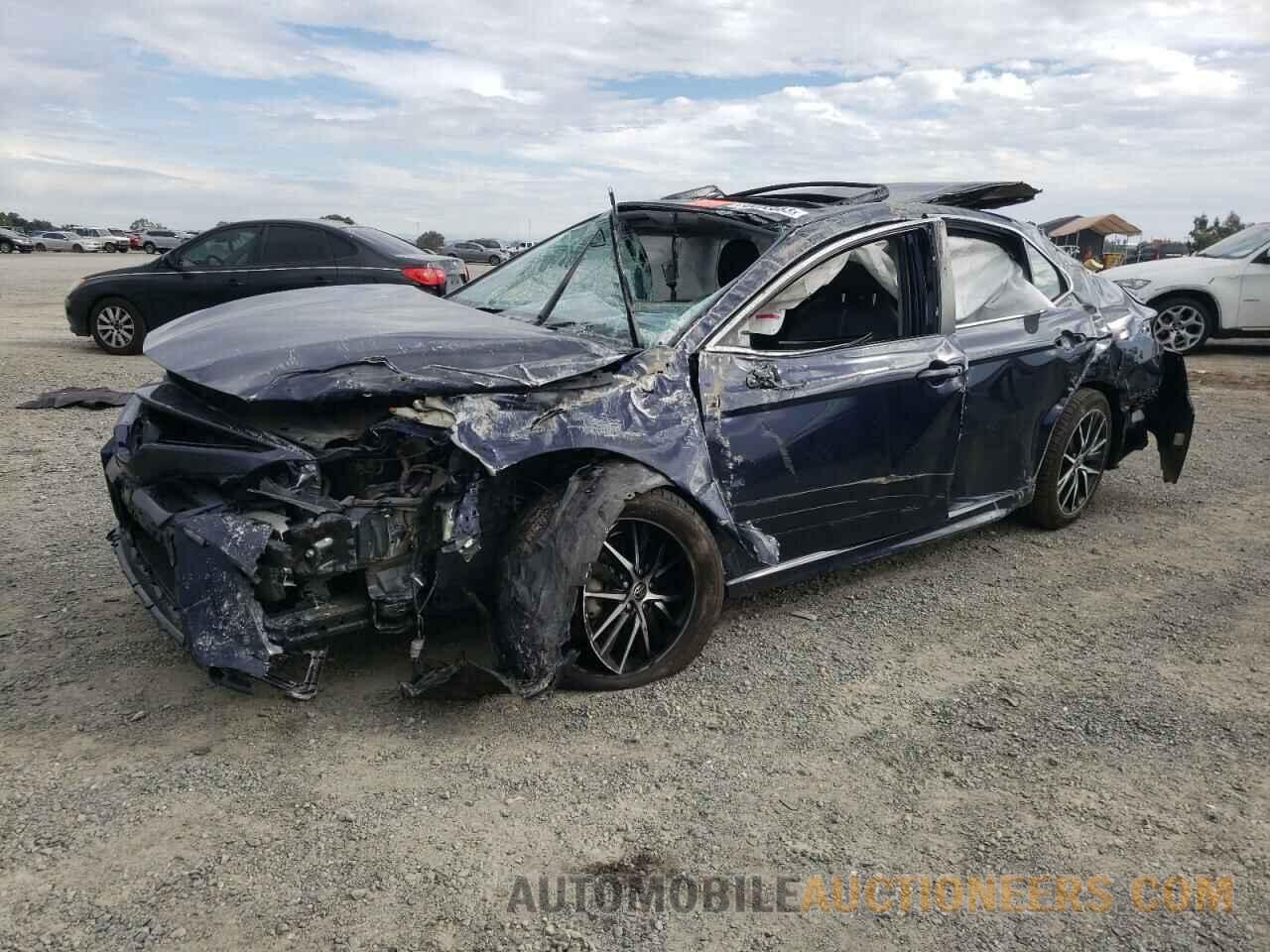 4T1S11AK4MU517419 TOYOTA CAMRY 2021