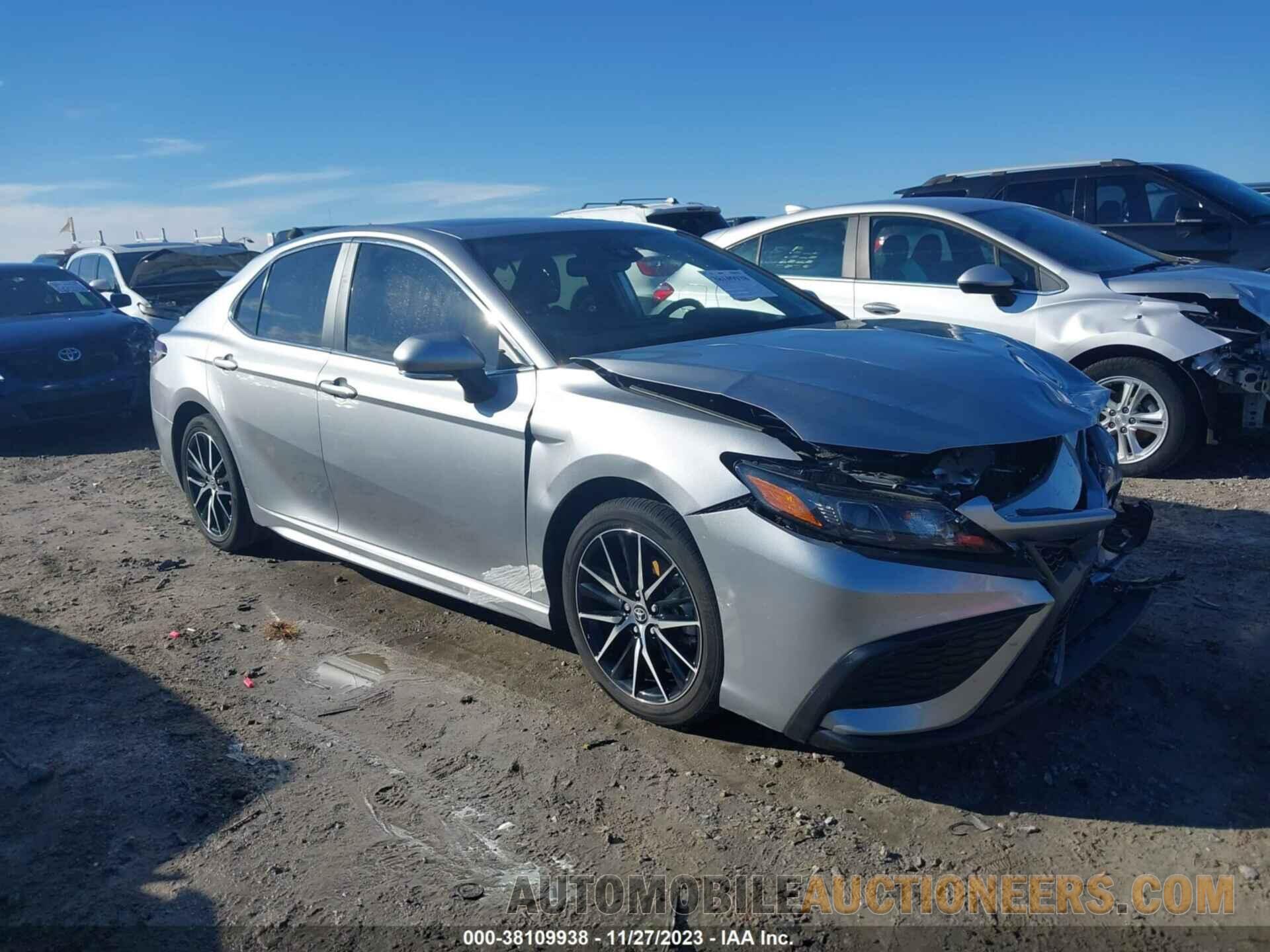 4T1S11AK4NU661747 TOYOTA CAMRY 2022