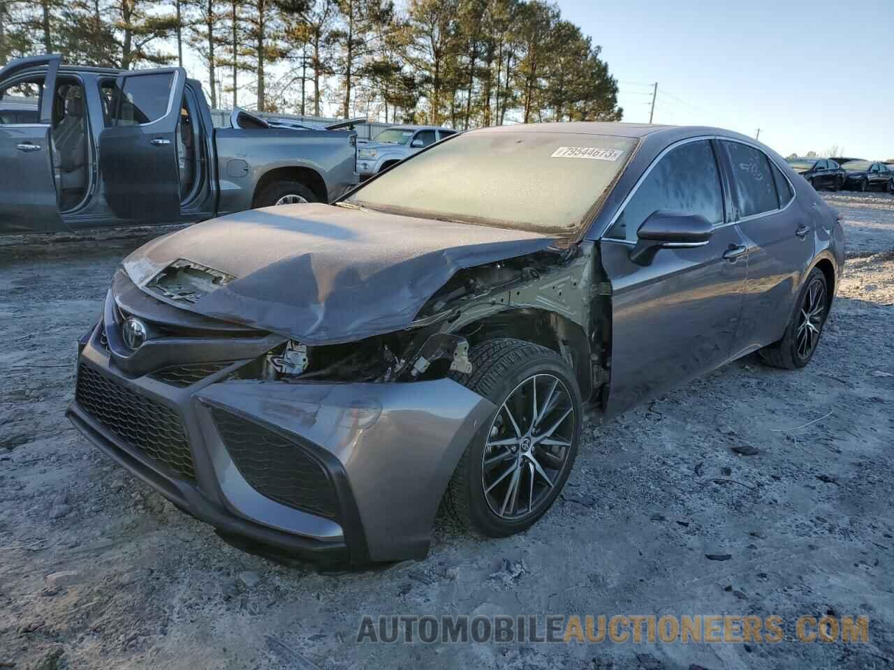 4T1S11AK4NU665796 TOYOTA CAMRY 2022