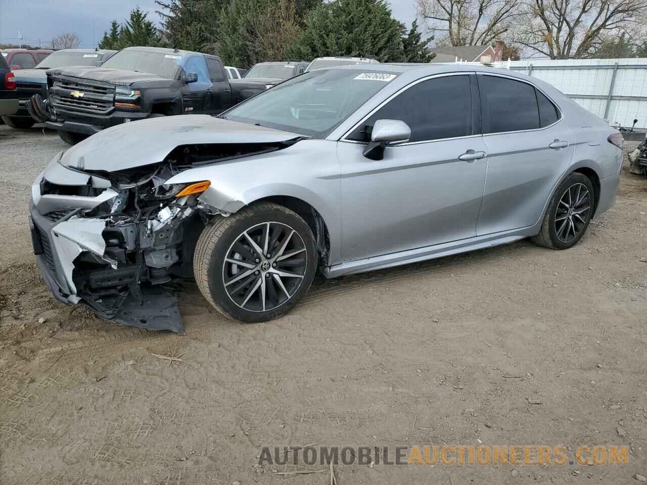 4T1S11AK6NU632556 TOYOTA CAMRY 2022