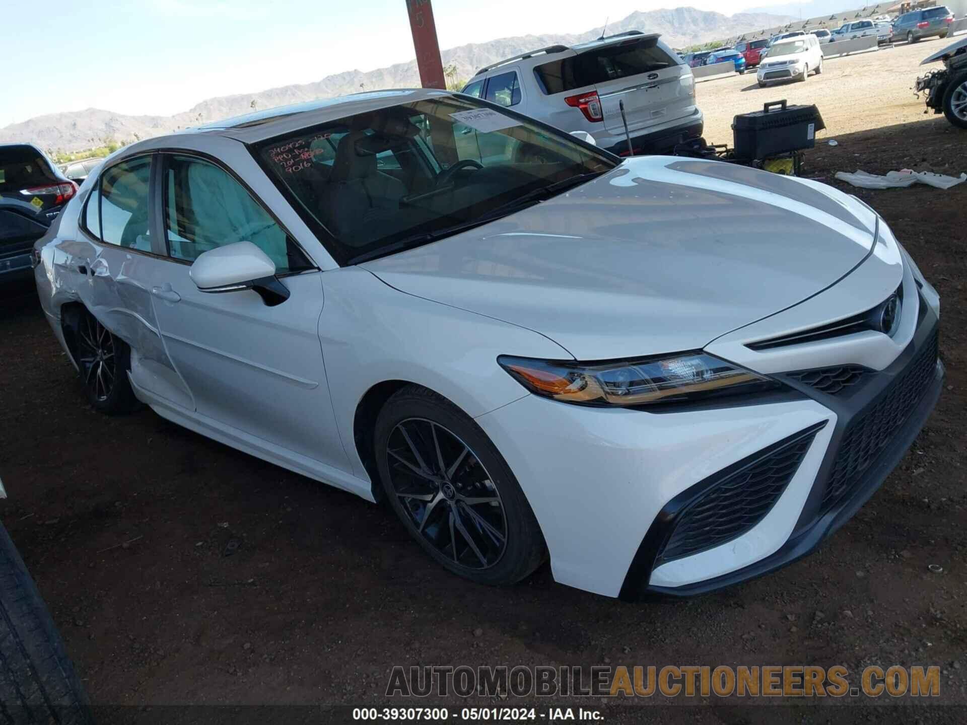 4T1S11AK7NU069016 TOYOTA CAMRY 2022