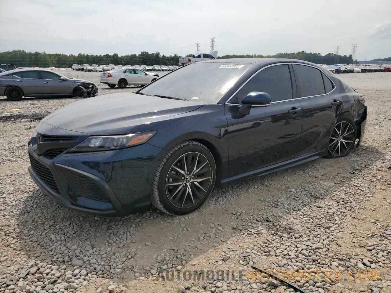 4T1S11AK8MU416304 TOYOTA CAMRY 2021