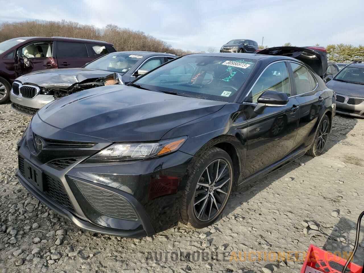 4T1S11AK9NU681296 TOYOTA CAMRY 2022