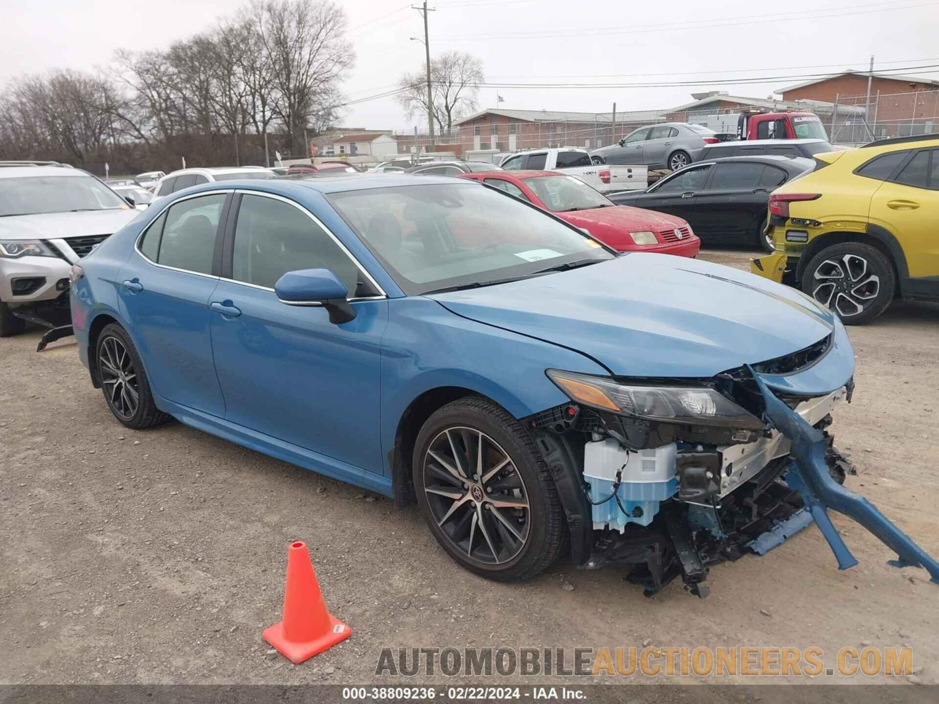 4T1S11AK9PU155561 TOYOTA CAMRY 2023