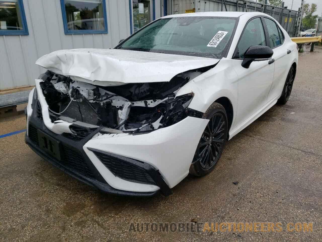 4T1T11AK0NU037108 TOYOTA CAMRY 2022