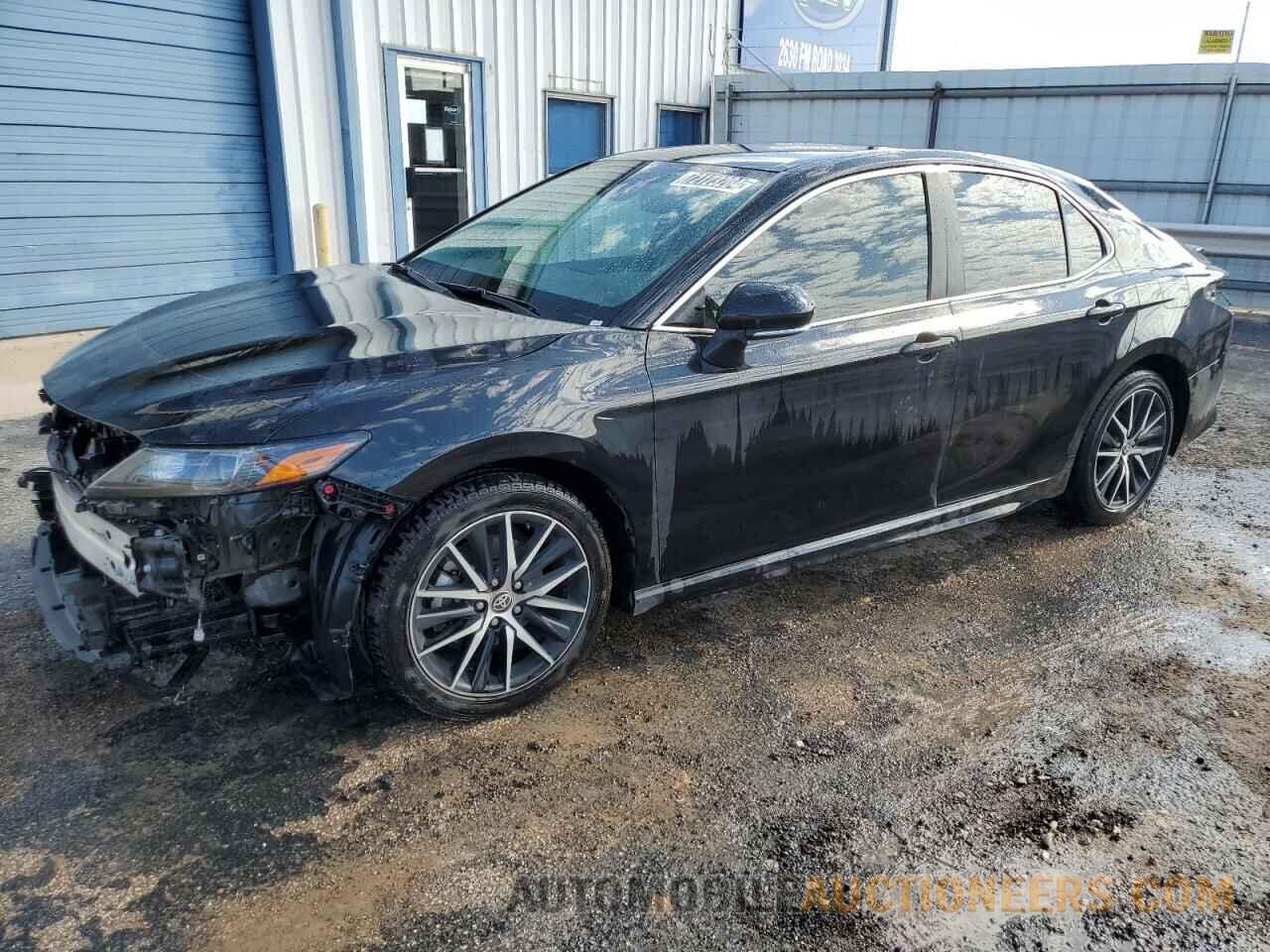 4T1T11AK0NU043247 TOYOTA CAMRY 2022