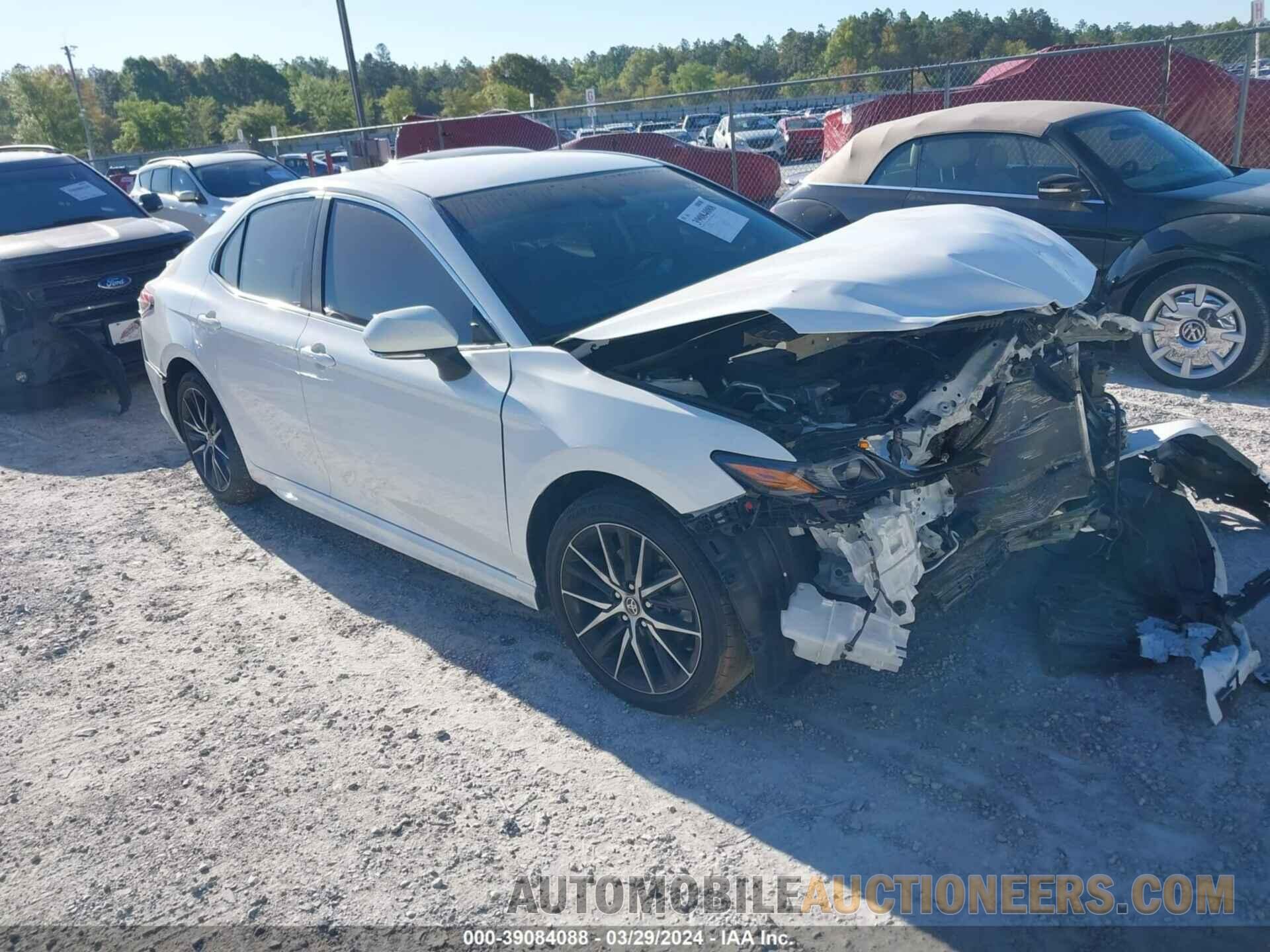 4T1T11AK0NU655464 TOYOTA CAMRY 2022