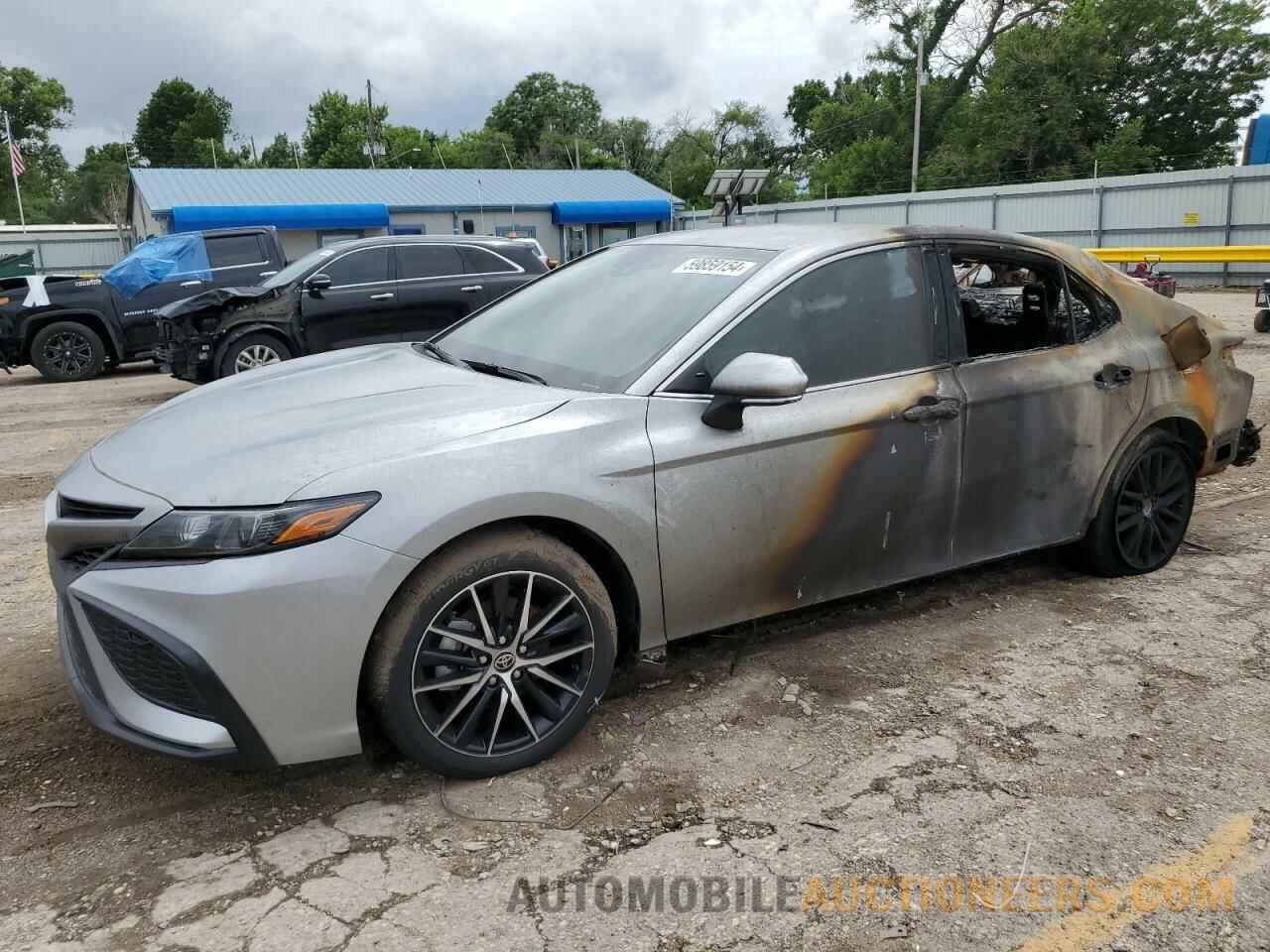 4T1T11AK0RU248637 TOYOTA CAMRY 2024