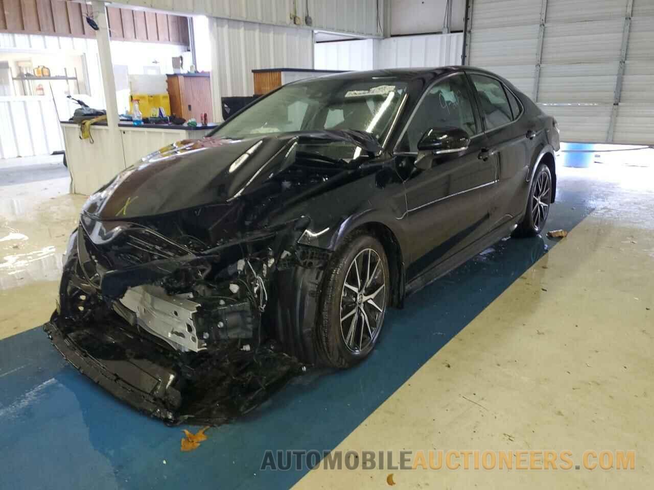 4T1T11AK1PU828203 TOYOTA CAMRY 2023