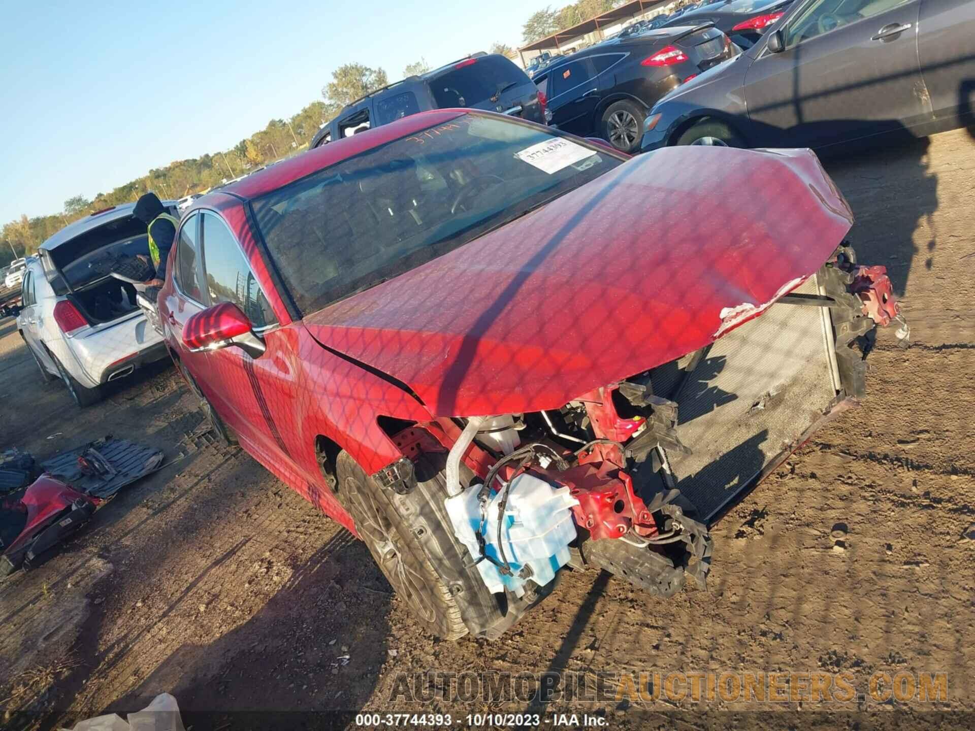 4T1T11AK2NU039538 TOYOTA CAMRY 2022