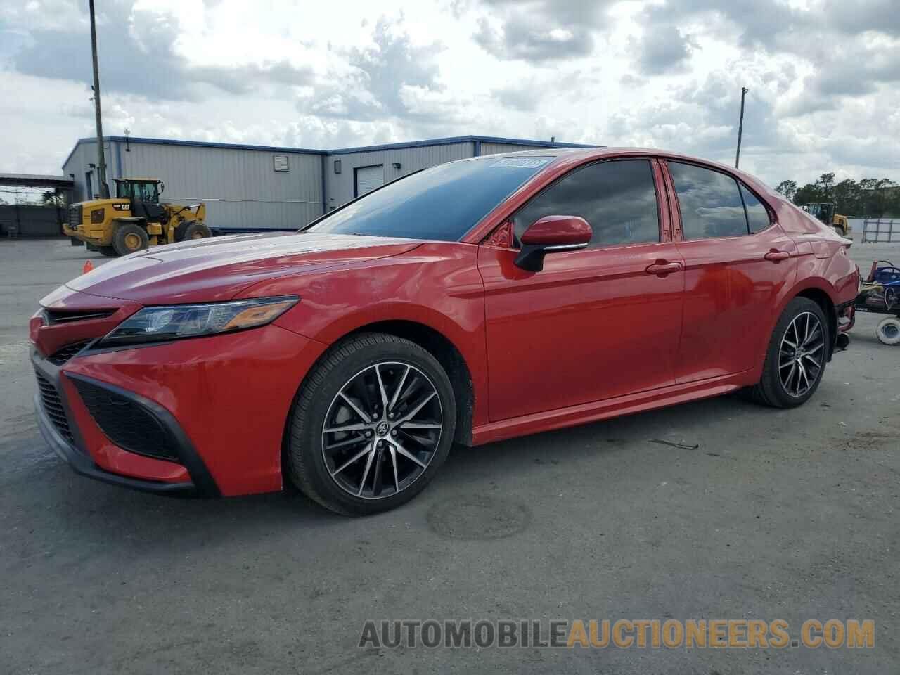 4T1T11AK3MU417879 TOYOTA CAMRY 2021