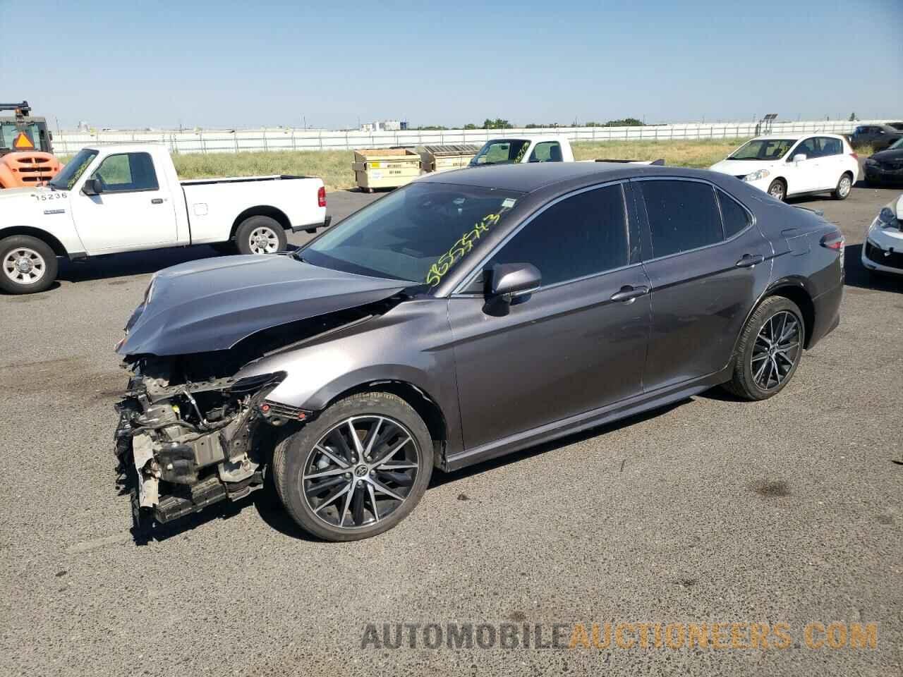 4T1T11AK3MU489939 TOYOTA CAMRY 2021