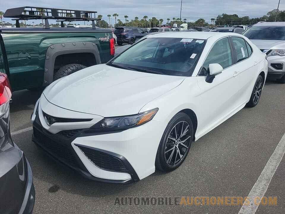 4T1T11AK3MU519036 Toyota Camry 2021