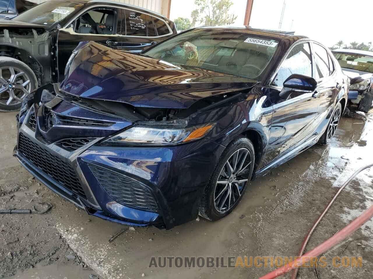 4T1T11AK3MU531364 TOYOTA CAMRY 2021