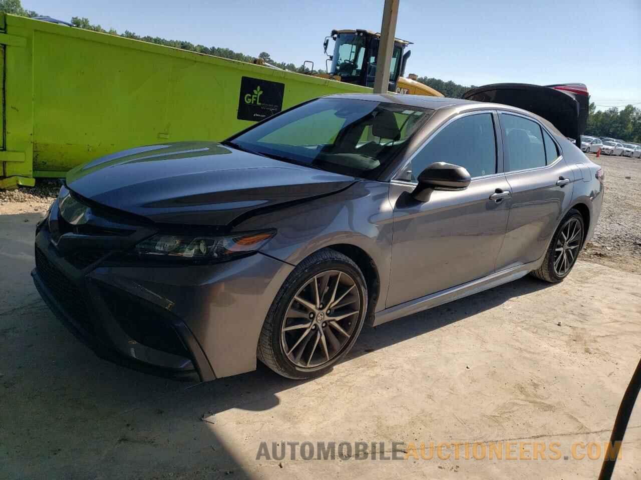 4T1T11AK3MU569743 TOYOTA CAMRY 2021