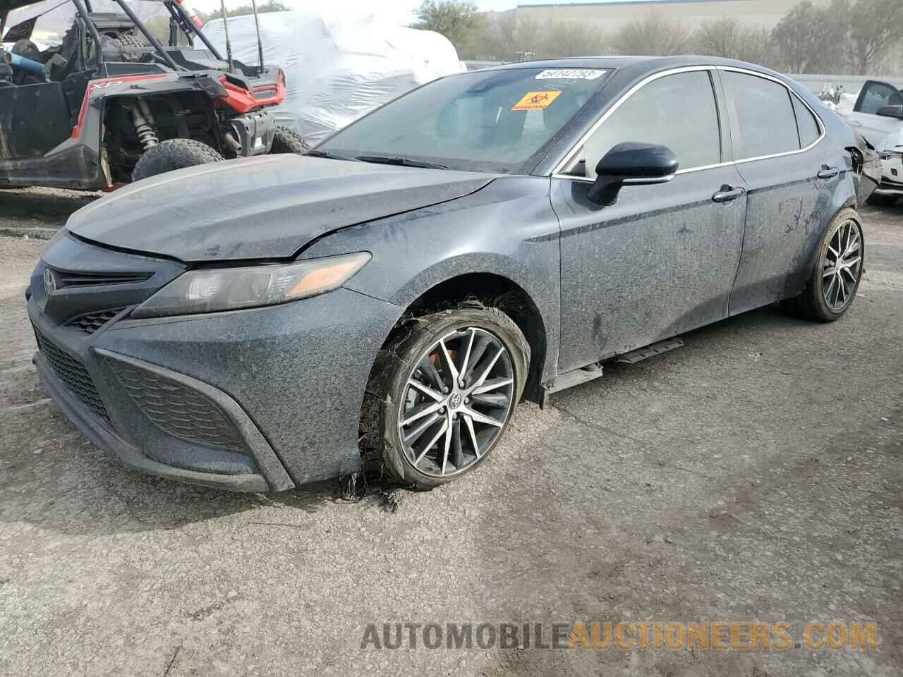 4T1T11AK3MU604488 TOYOTA CAMRY 2021