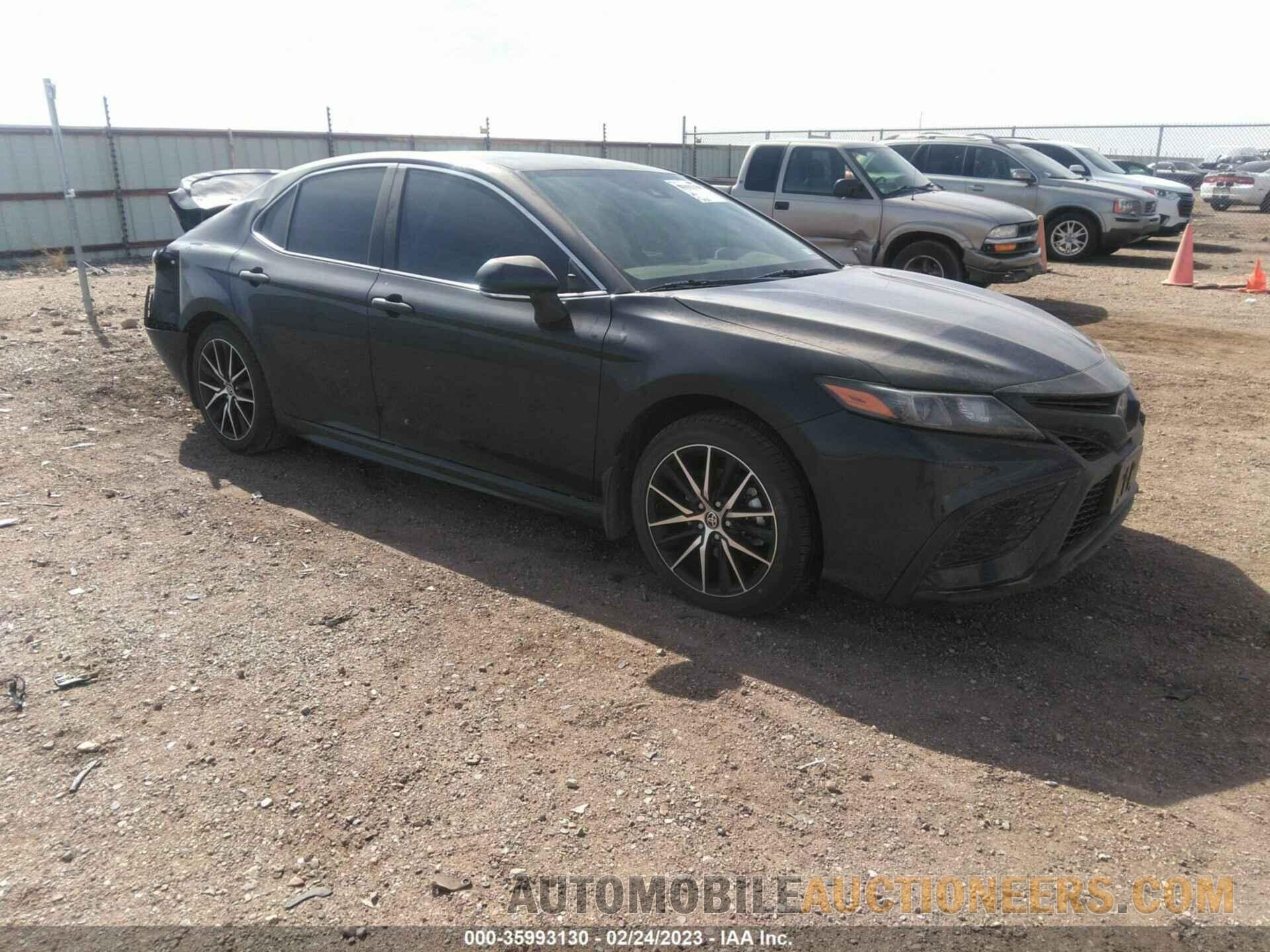 4T1T11AK4MU427868 TOYOTA CAMRY 2021