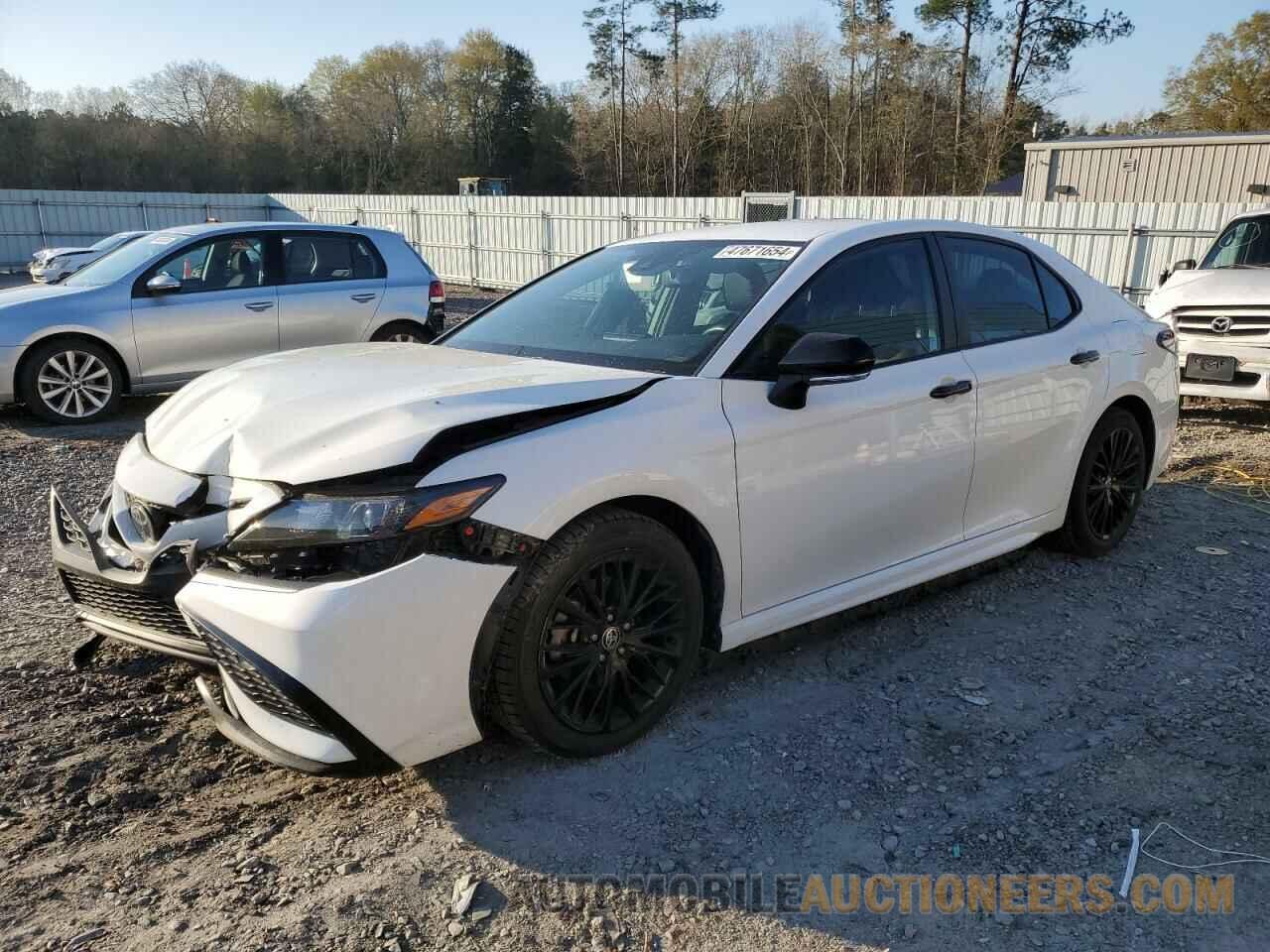 4T1T11AK4MU435243 TOYOTA CAMRY 2021