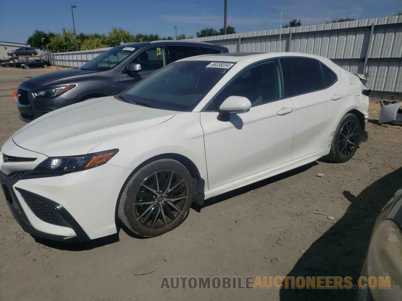 4T1T11AK4NU064005 TOYOTA CAMRY 2022