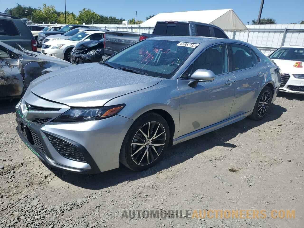 4T1T11AK4NU620121 TOYOTA CAMRY 2022