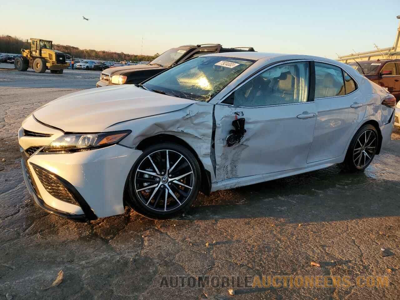 4T1T11AK4PU142463 TOYOTA CAMRY 2023