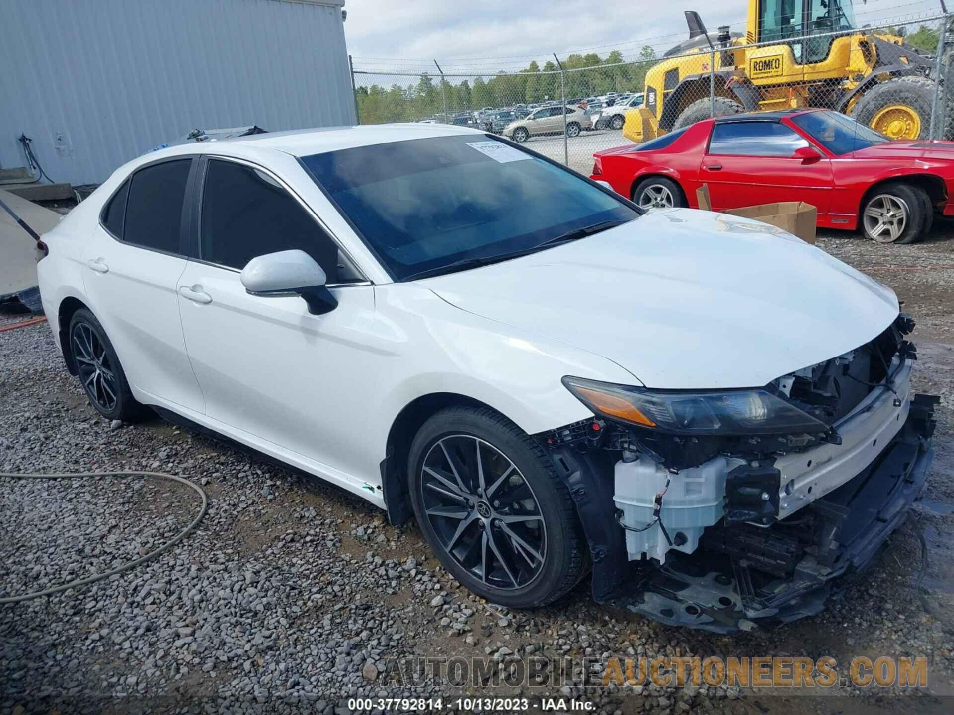 4T1T11AK5MU492745 TOYOTA CAMRY 2021