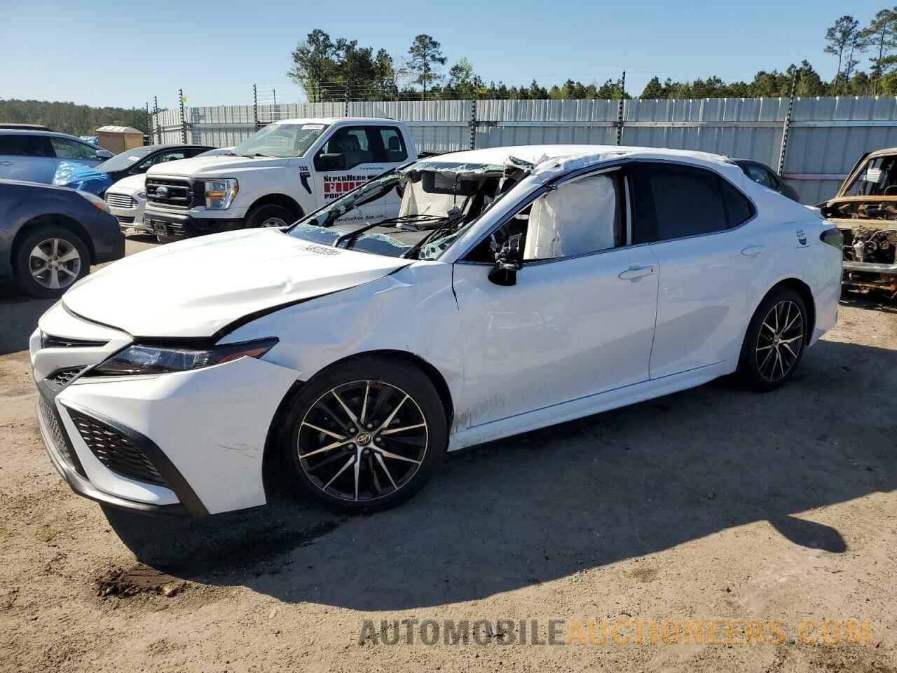 4T1T11AK5MU512119 TOYOTA CAMRY 2021