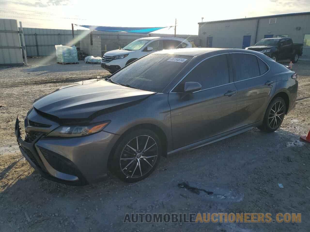 4T1T11AK5MU519118 TOYOTA CAMRY 2021