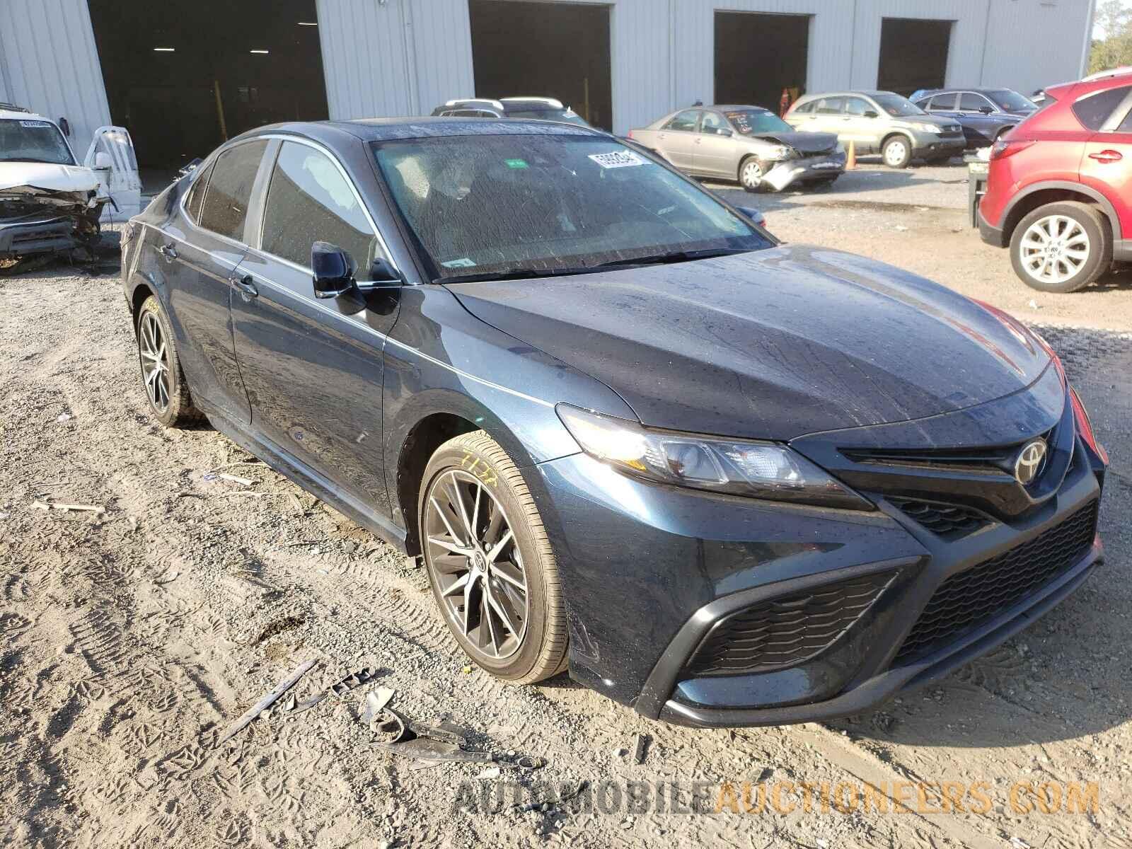 4T1T11AK5MU576984 TOYOTA CAMRY 2021