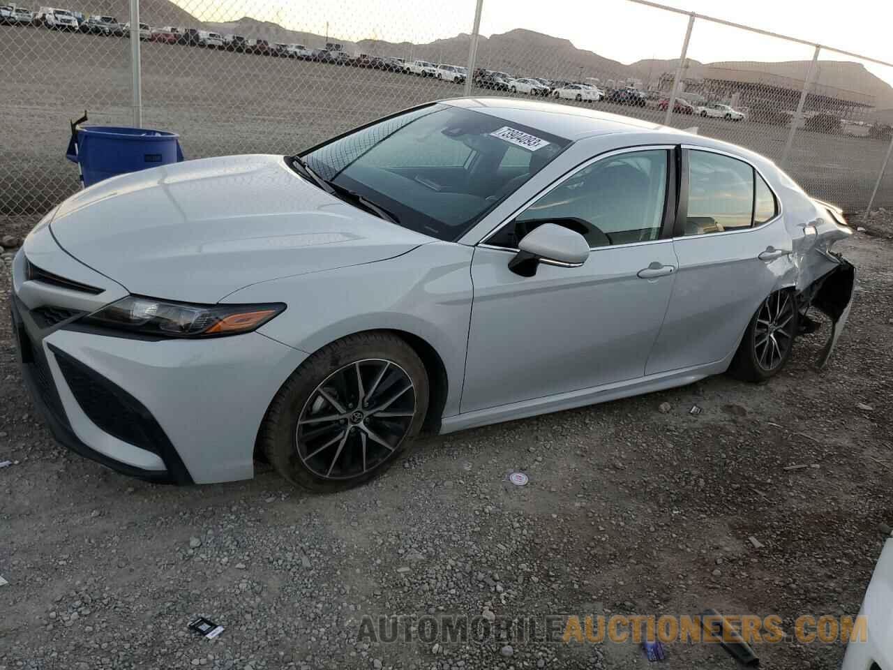 4T1T11AK6NU008907 TOYOTA CAMRY 2022