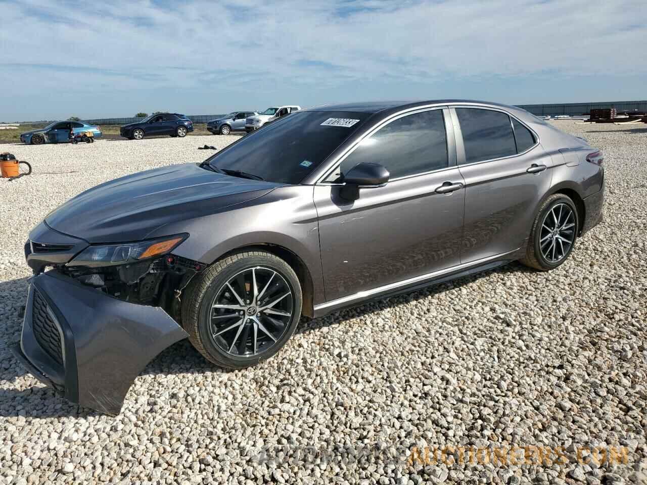 4T1T11AK6NU623439 TOYOTA CAMRY 2022