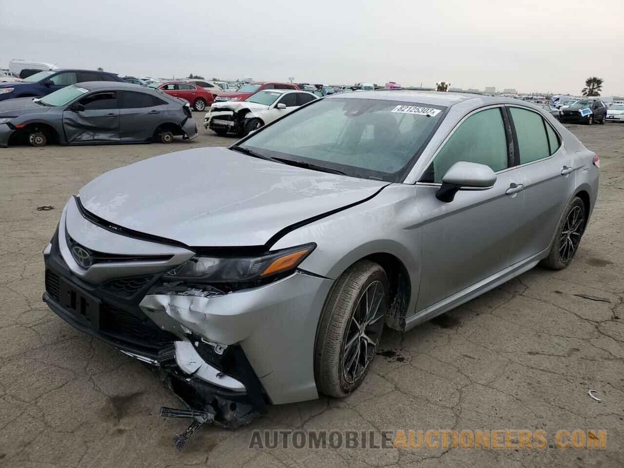 4T1T11AK6RU850930 TOYOTA CAMRY 2024