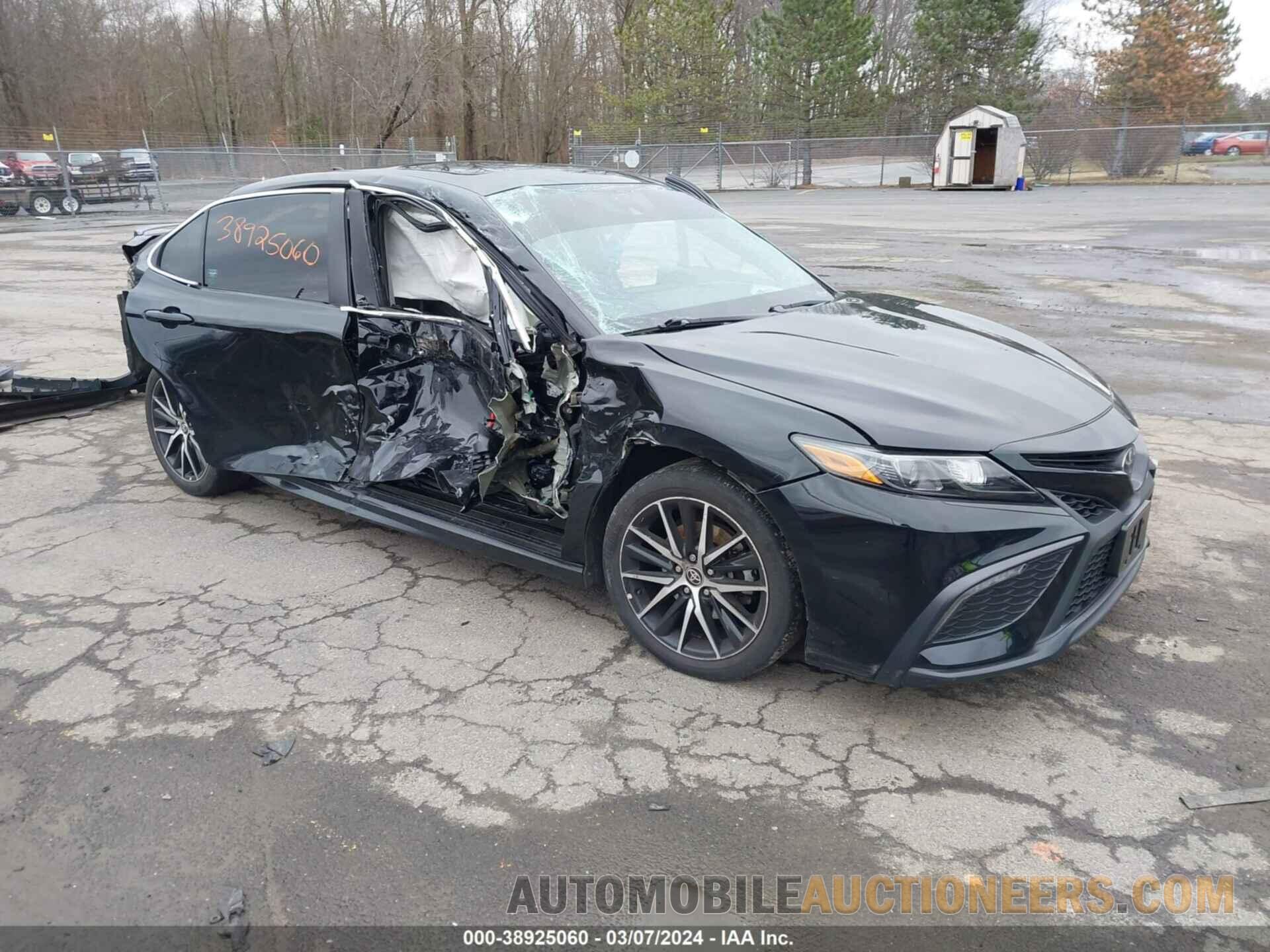 4T1T11AK7MU579790 TOYOTA CAMRY 2021