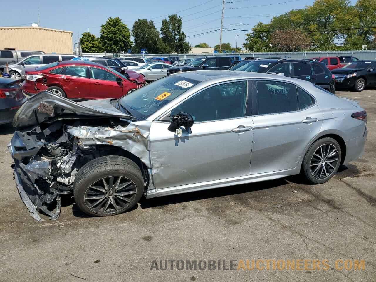 4T1T11AK7NU637513 TOYOTA CAMRY 2022