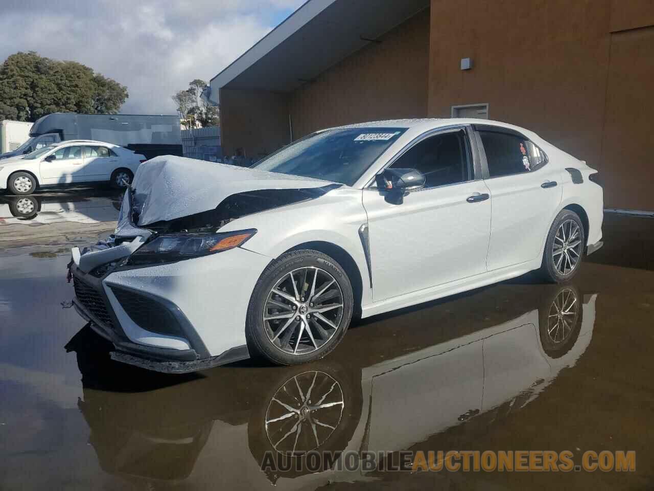 4T1T11AK7PU125625 TOYOTA CAMRY 2023