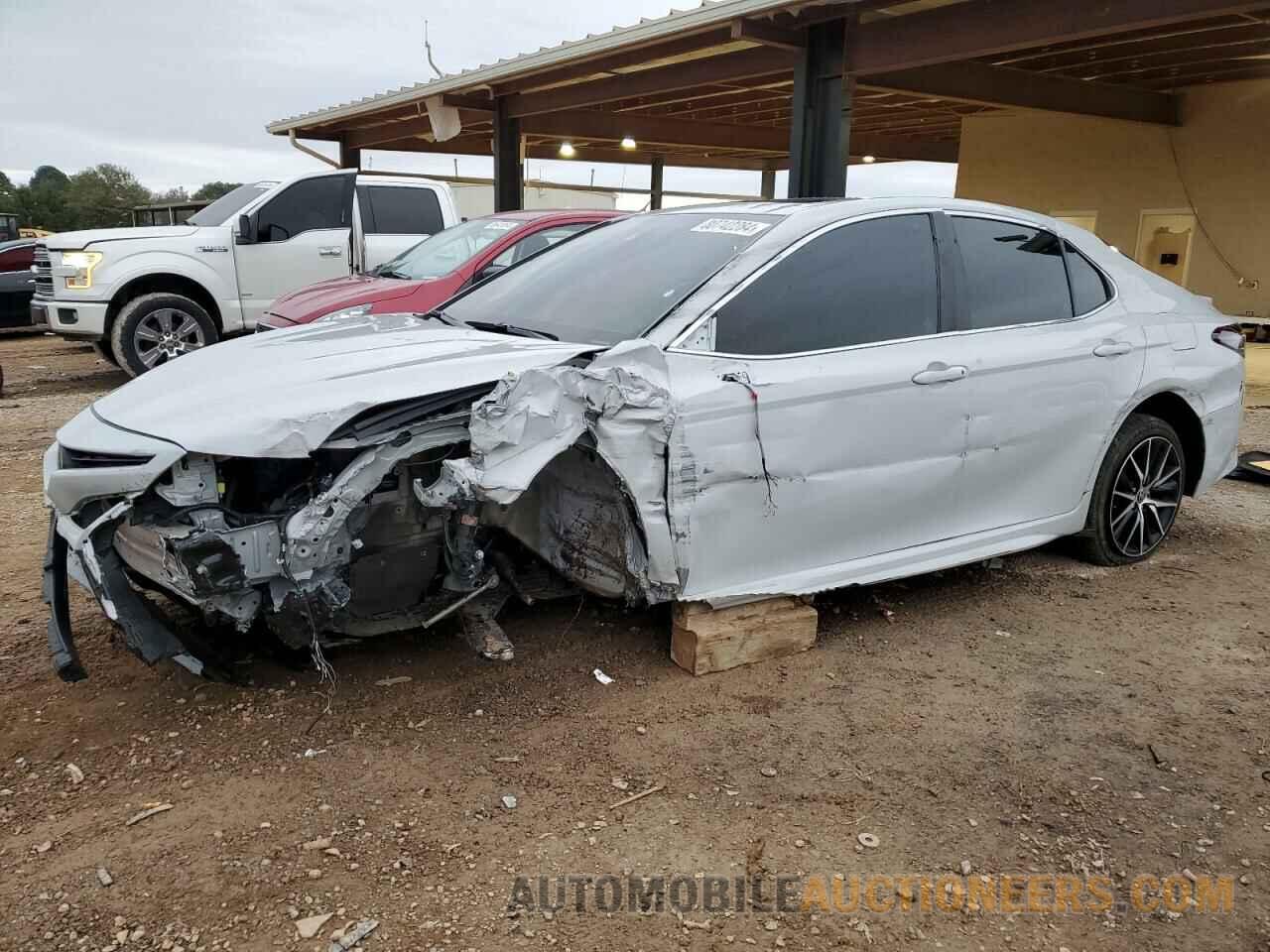 4T1T11AK7PU180964 TOYOTA CAMRY 2023