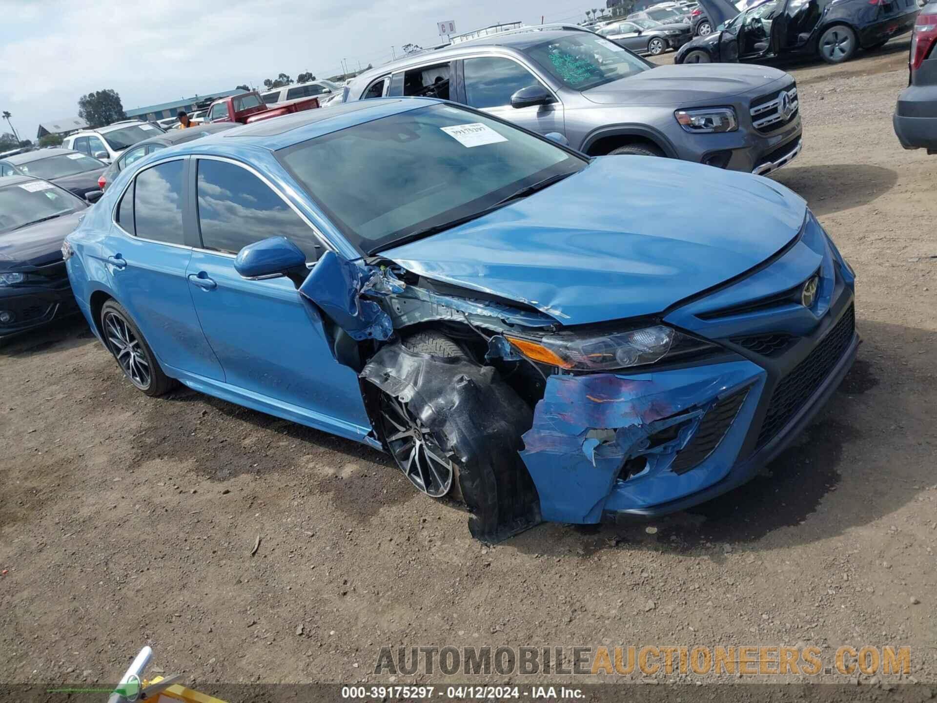 4T1T11AK7RU226442 TOYOTA CAMRY 2024