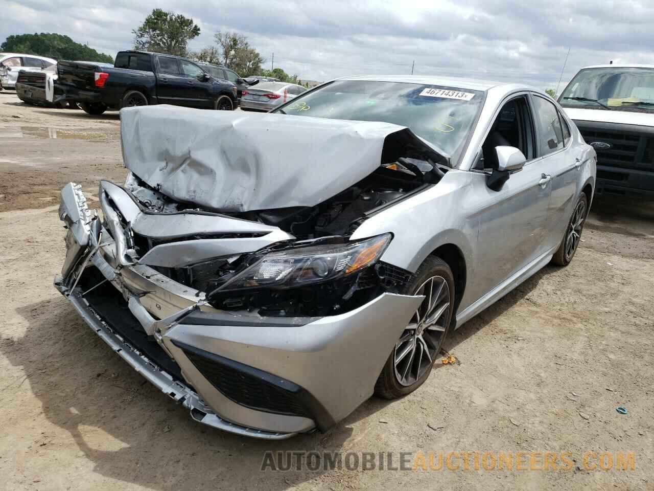 4T1T11AK8NU672383 TOYOTA CAMRY 2022