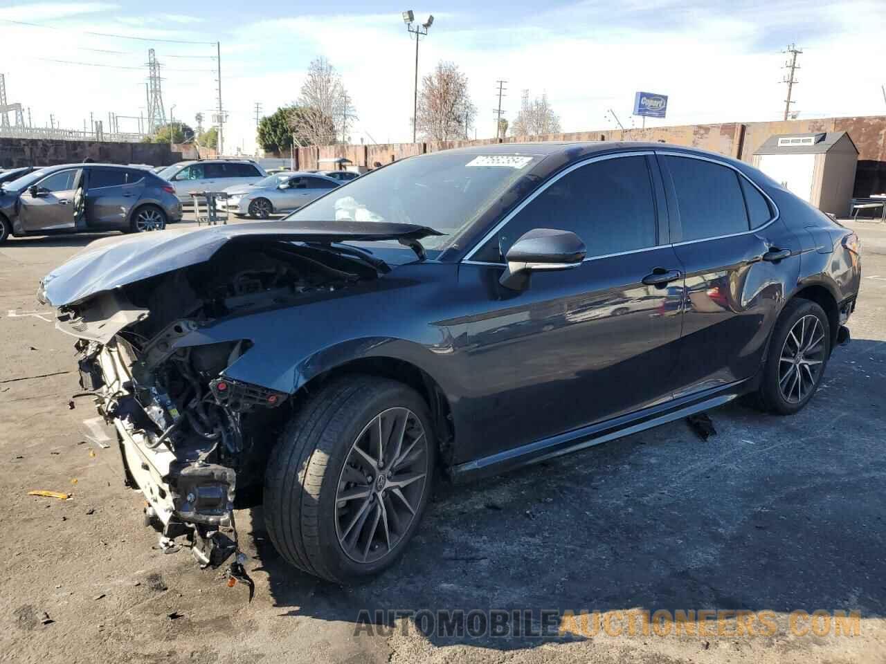 4T1T11AK9MU590810 TOYOTA CAMRY 2021