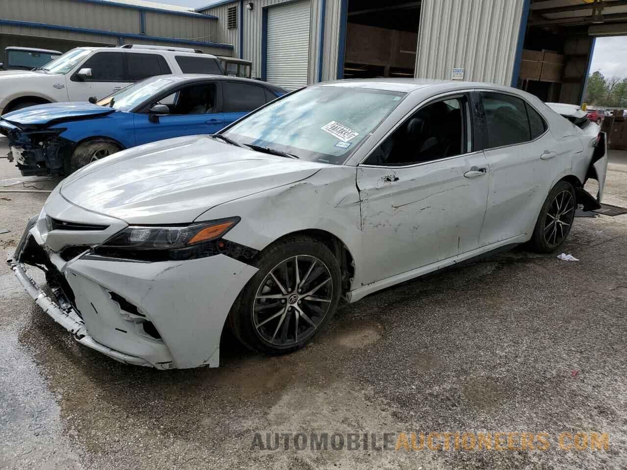 4T1T11AK9NU006102 TOYOTA CAMRY 2022