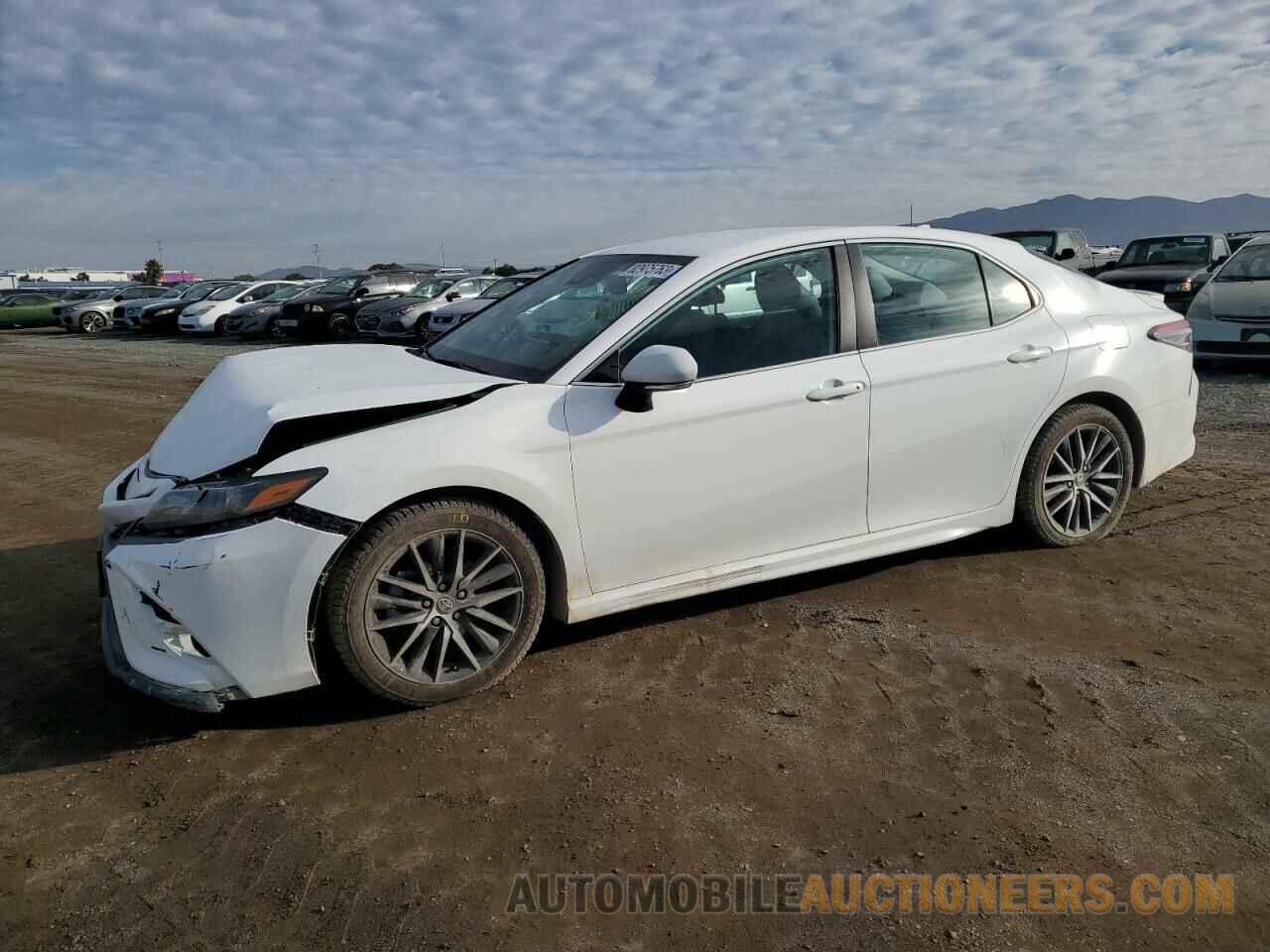 4T1T11AK9NU622625 TOYOTA CAMRY 2022