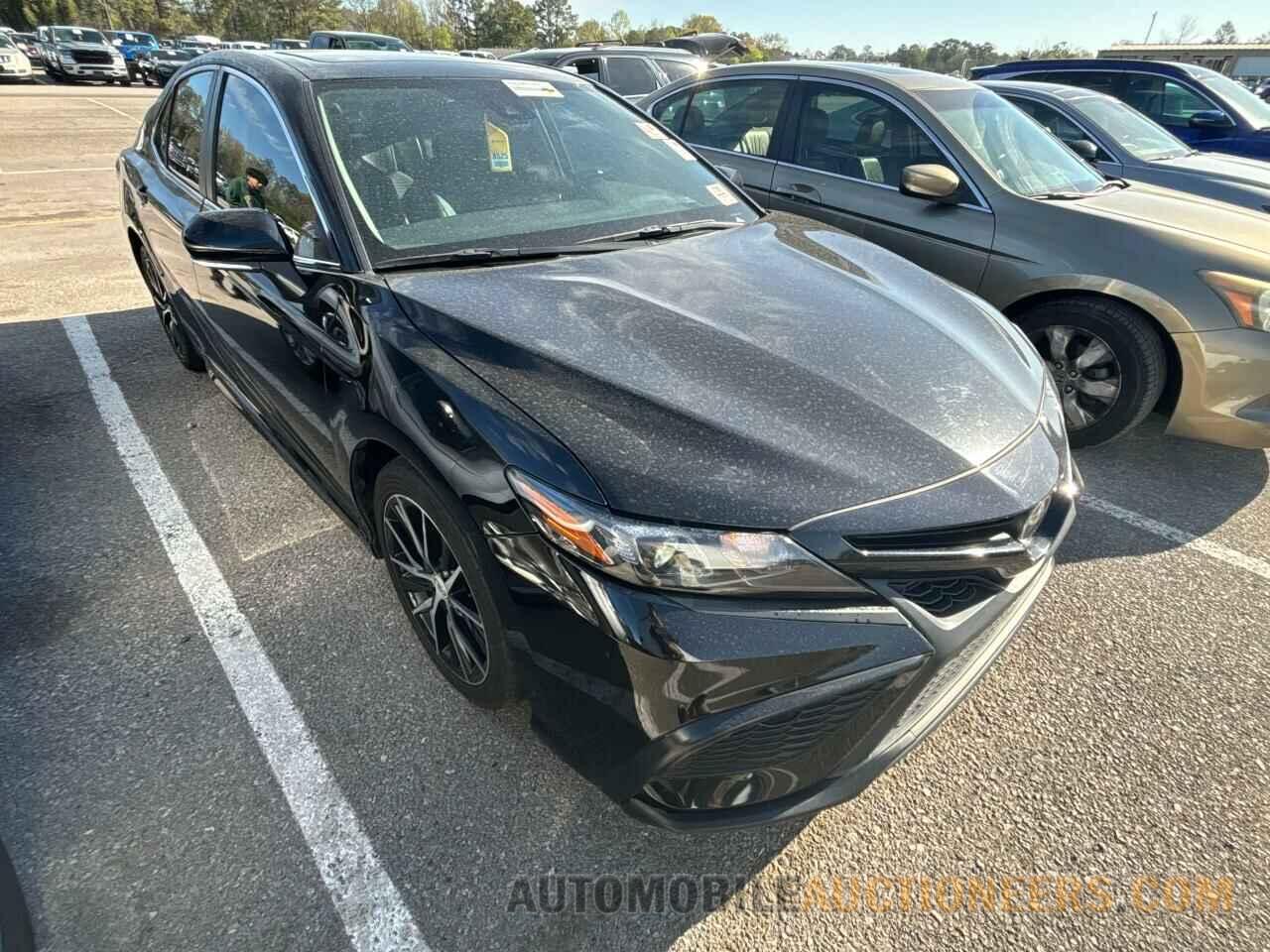 4T1T11AK9NU641448 TOYOTA CAMRY 2022