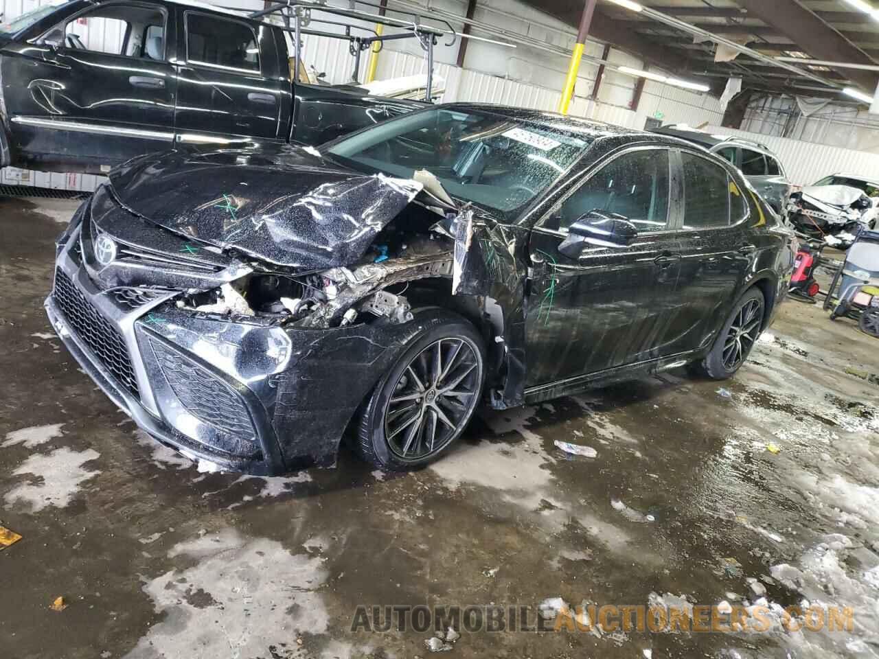 4T1T11AK9NU666060 TOYOTA CAMRY 2022