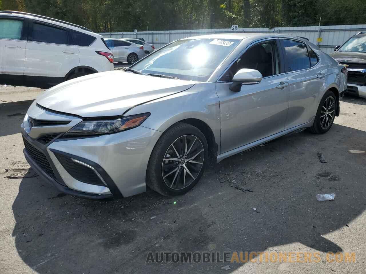 4T1T11AK9NU683389 TOYOTA CAMRY 2022